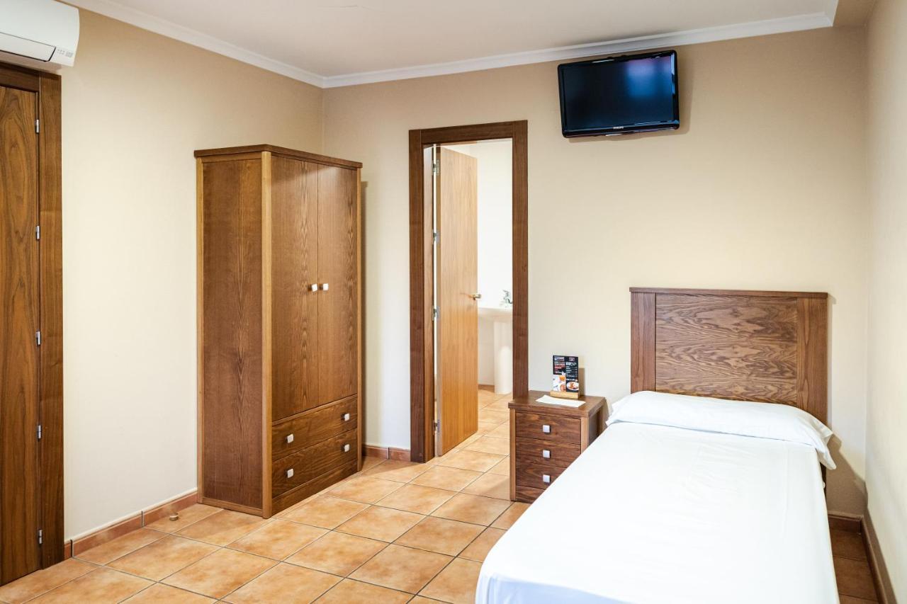 As Hoteles Fuente La Higuera Direccion Albacete La Font de la Figuera Exterior photo